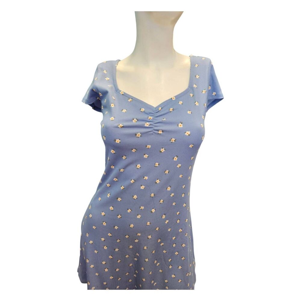Blue Floral Short Sleeve A-Line Dress - Picture 3 of 5